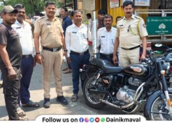 Traffic police take action against two-wheelers with fancy number plates in Lonavala