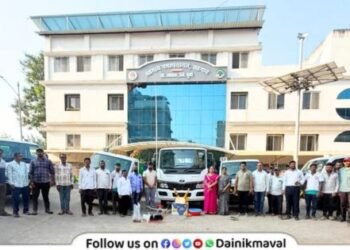 new garbage collection vehicles septic tank cleaning vehicle inaugurated by Vadgaon Nagar Panchayat