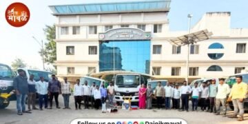 new garbage collection vehicles septic tank cleaning vehicle inaugurated by Vadgaon Nagar Panchayat